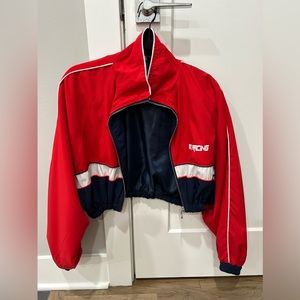 Cropped light jacket